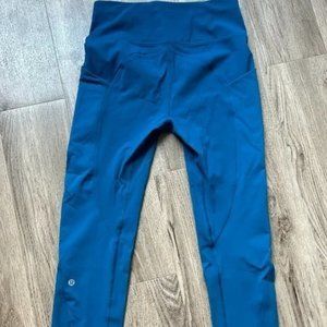 Lululemon All the Right Places High-Rise Drawcord Waist Crop 23” in Capri Size 8